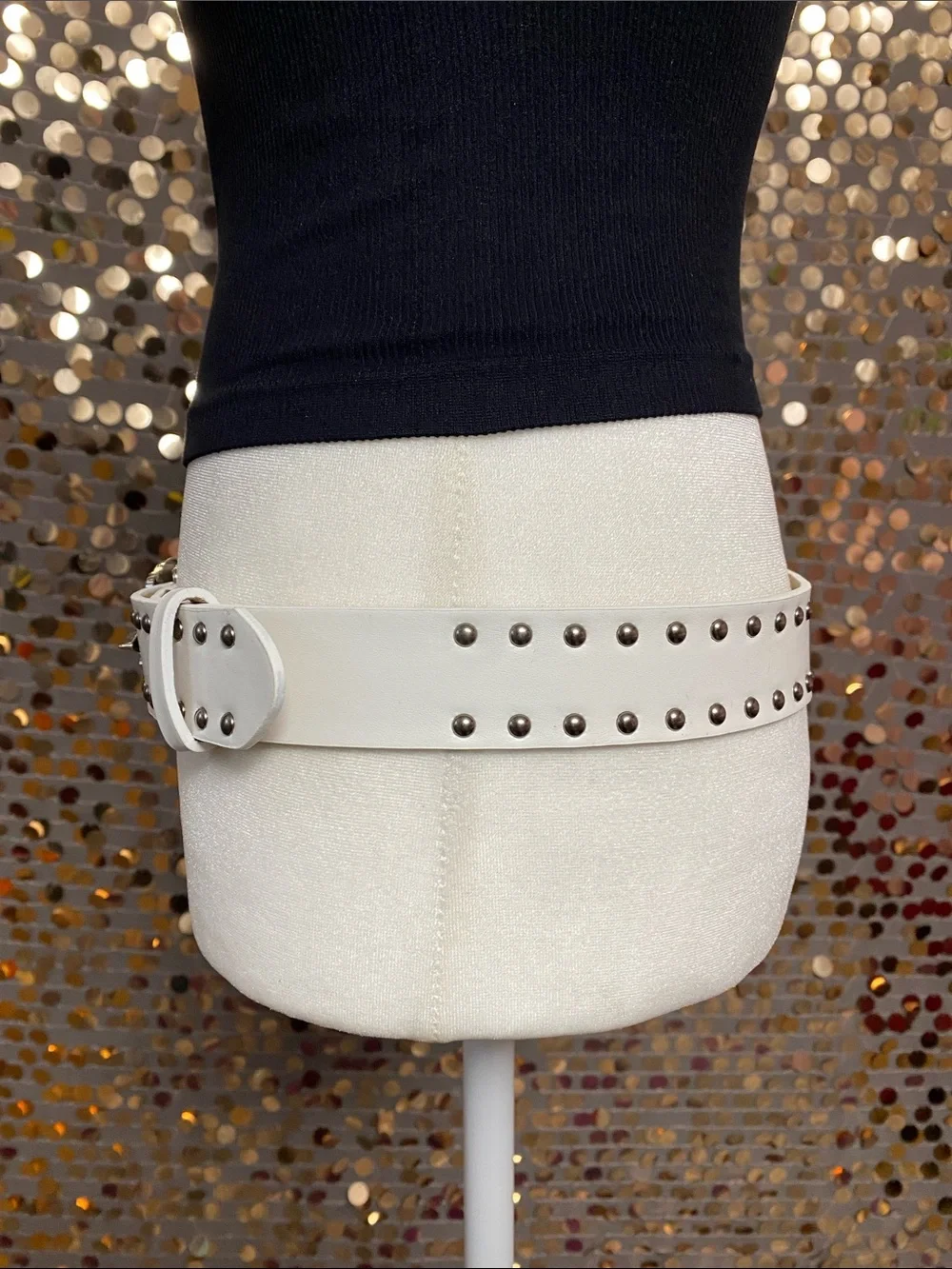 White studded belt with red and silver heart buckle #475